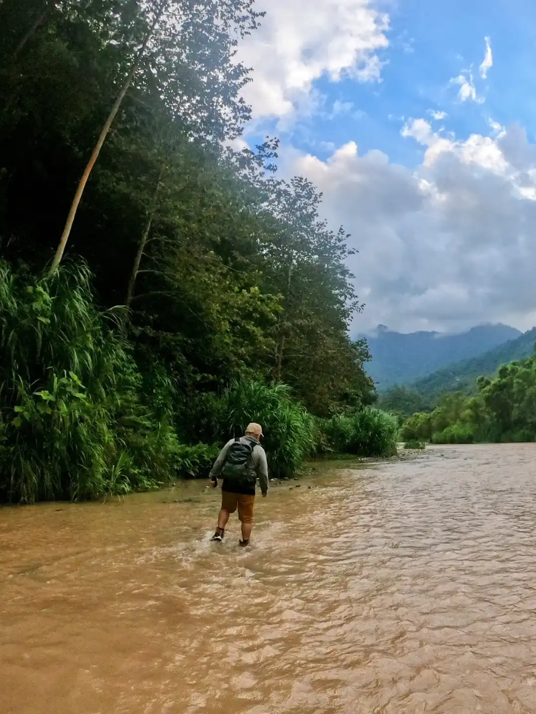 cascada arcoiris recorrido